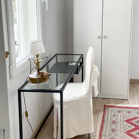 Апартаменты Bright & Spacious Near Center. *